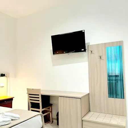 Holiday Guest House Roma Rome
